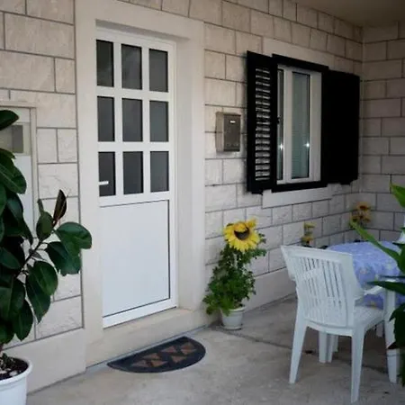 In With Sea View, Terrace, Air Conditioning, Wifi 5124-1 Apartment Postira