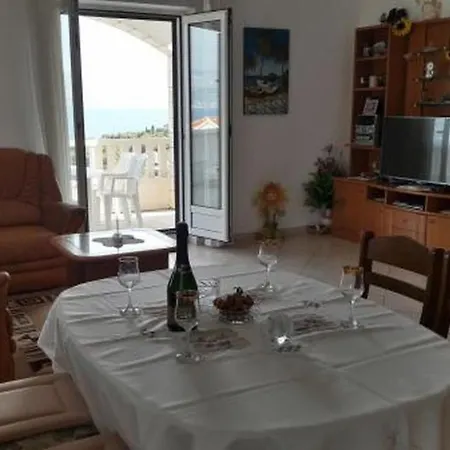In With Sea View, Terrace, Air Conditioning, Wifi 5124-1 Postira