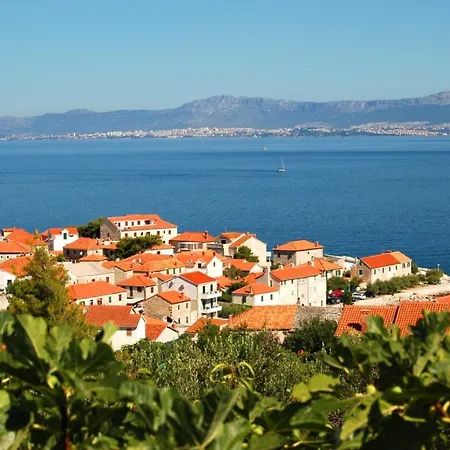 In With Sea View, Terrace, Air Conditioning, Wifi 5124-1 Postira