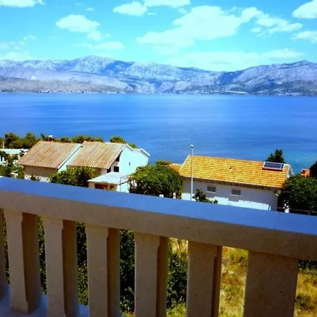 In With Sea View, Terrace, Air Conditioning, Wifi 5124-1 Postira