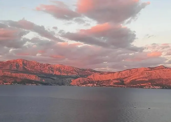 In With Sea View, Terrace, Air Conditioning, Wifi 5124-1 * Postira